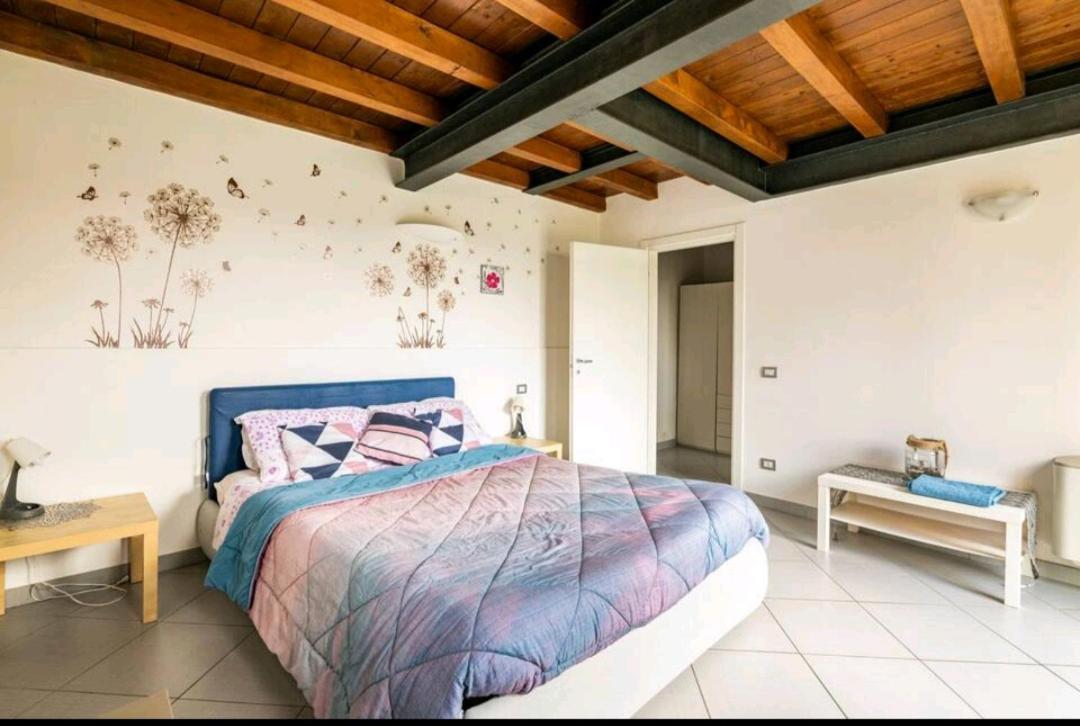La Camera Di Cavazzona Extérieur photo