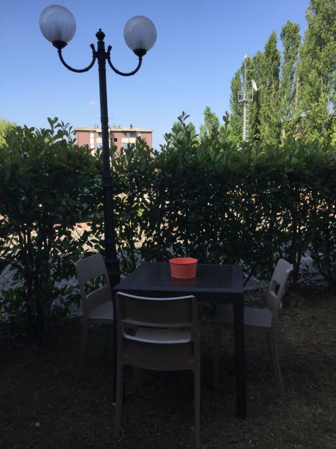La Camera Di Cavazzona Extérieur photo